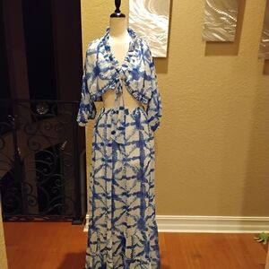 Fashion Nova Blue and White Maxi Dress